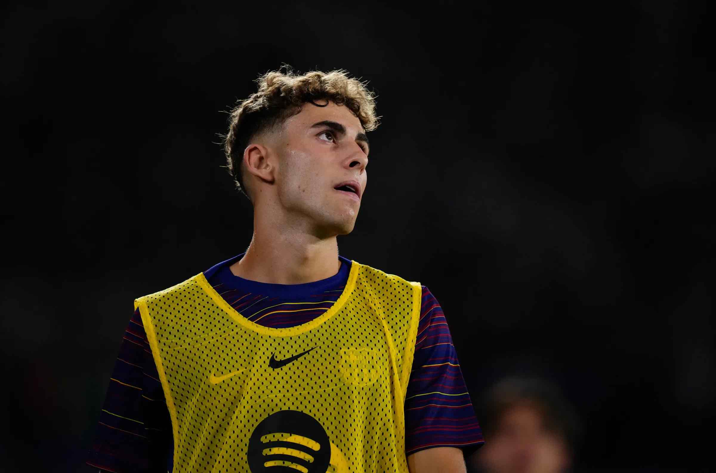 فيرمين لوبيز لاعب برشلونة يدرس الرحيل بعد وصول عرض رسمي