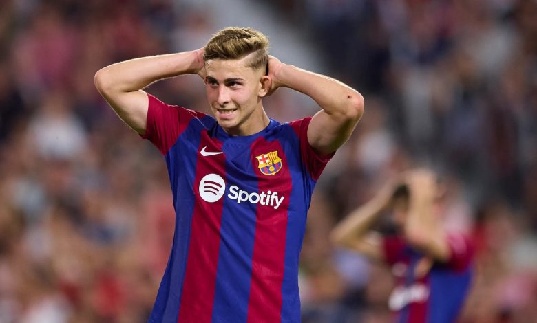 فيرمين لوبيز لاعب برشلونة