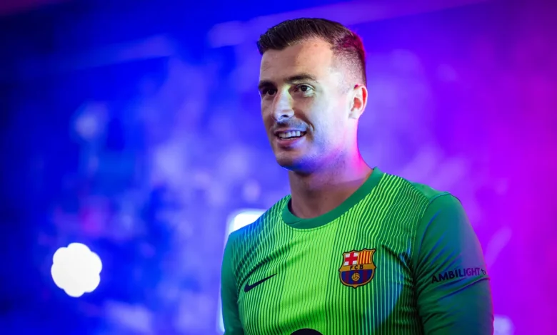إيناكي بينيا حارس برشلونة ينتقل إلي إلتشي