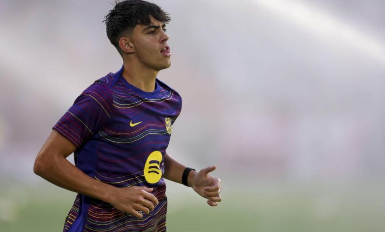 مارك بيرنال لاعب برشلونة