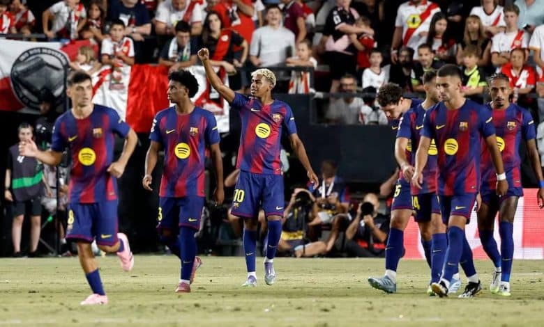 لاعبو نادي برشلونة