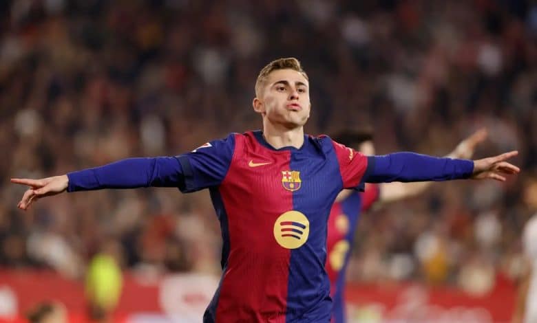 فيرمين لوبيز لاعب برشلونة