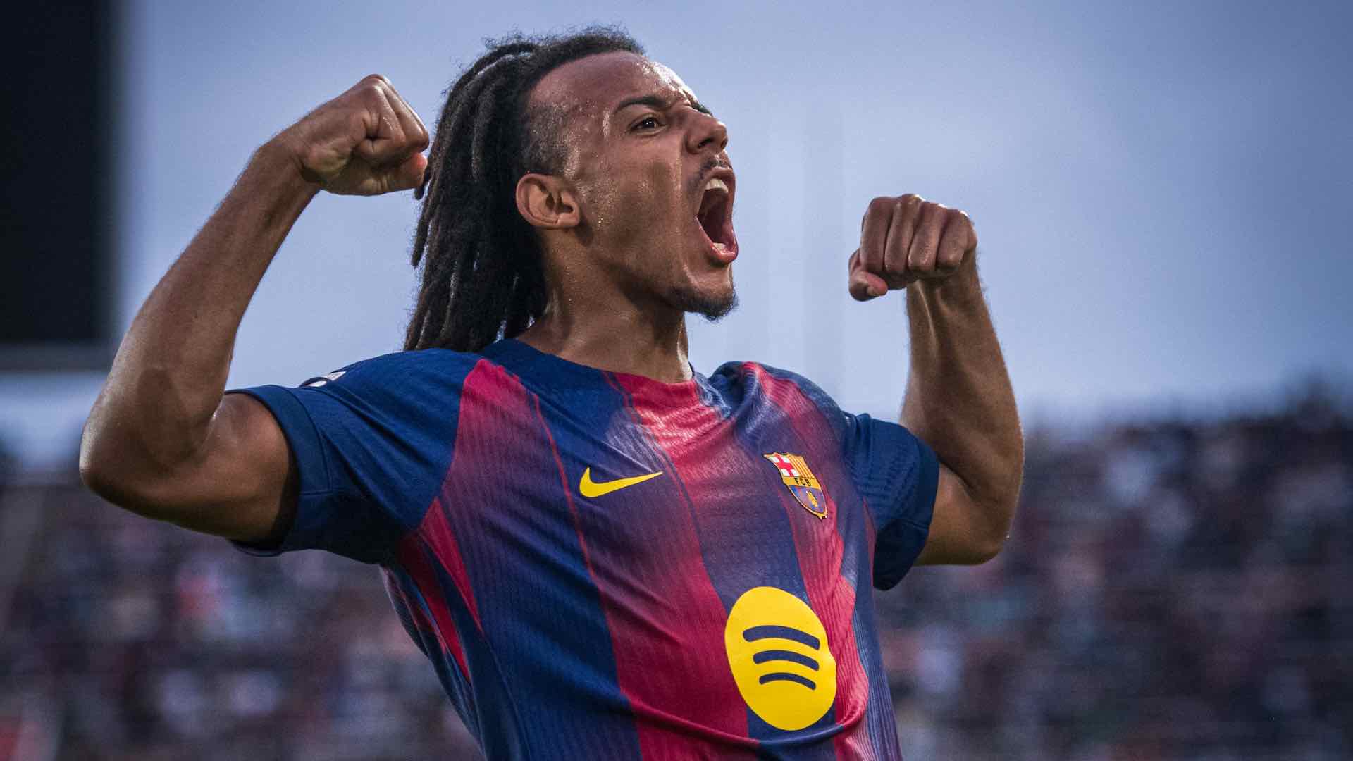 كوندي يحتفل بهدفه ضد ريال سوسيداد