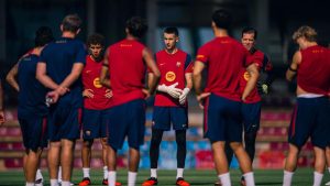 بعد تأكد غياب جارسيا.. فليك يحسم حارس برشلونة أمام إشبيلية بين تشيزني وليفاكوفيتش