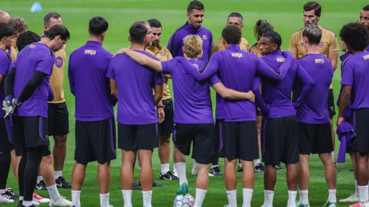 تشكيل برشلونة المتوقع أمام جالطة سراي.. فليك يتسلح بالخبرة لمواجهة الأجواء المرعبة